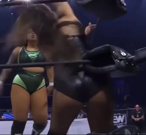 (Skye Dolecki) Skye Blue AEW - Video