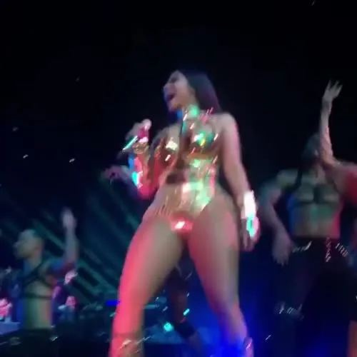 Nicki Minaj - Video #220621