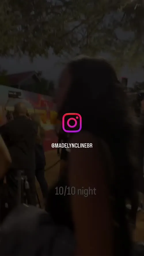 Madelyn Cline - Video #223000