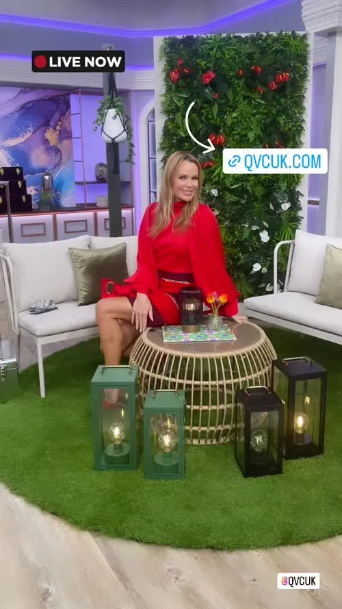 Amanda Holden - Video