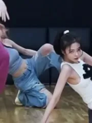 Yuna - ITZY (유나, Shin Yu Na) - Video