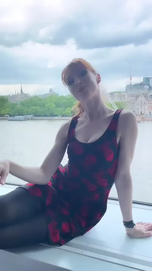 Lisa Foiles - Video #156018