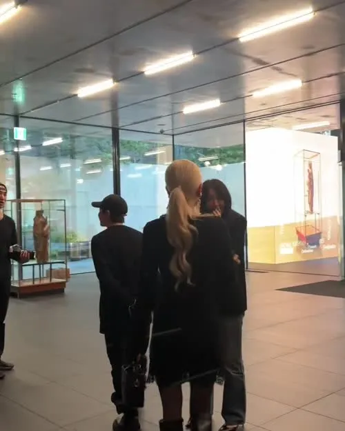 Rosé || Roseanne Park - BLΛƆKPIИK ( BLACKPINK ) - Video