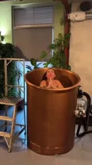 Danni Menzies - Video