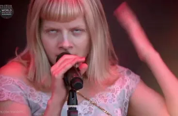 Aurora Aksnes (singer) - Video #188026
