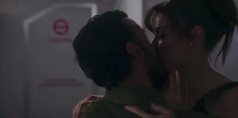 Hande Ercel - Video