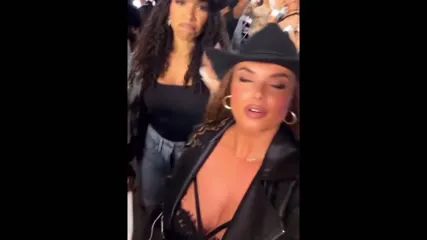 Joy Taylor - Video #322706