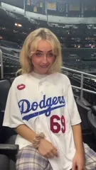 Sabrina Carpenter - Video