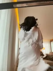 Emily Tosta - Video