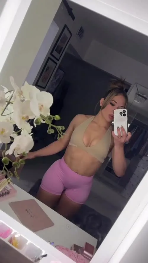 Valerie Loureda | Lola Vice - Video #266153