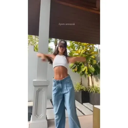 Anna Zak - Video #194734