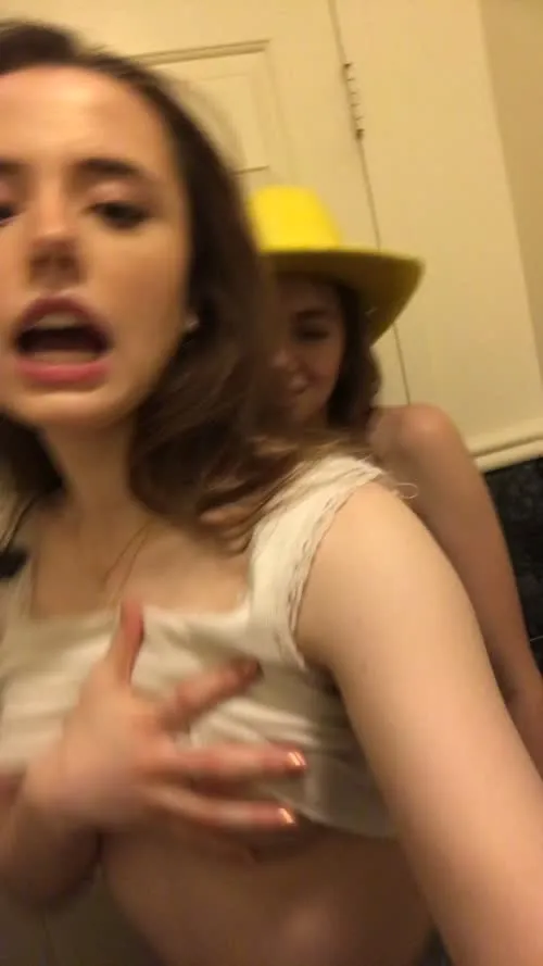 Lily Mo Sheen - Video #117947