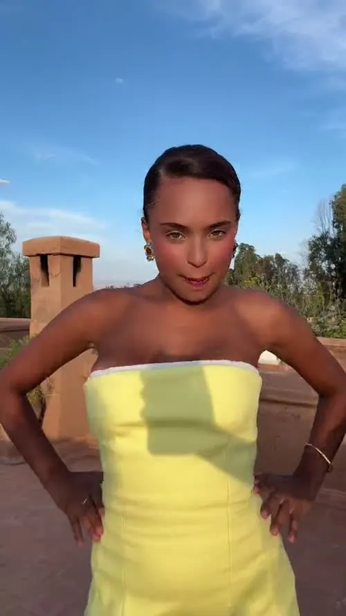 Paola Locatelli - Video #156087