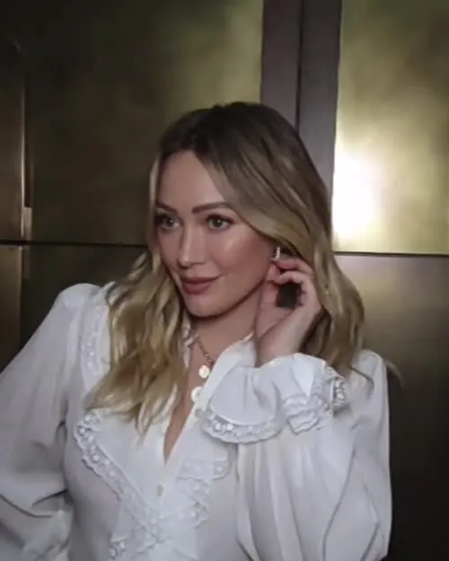Hilary Duff - Video