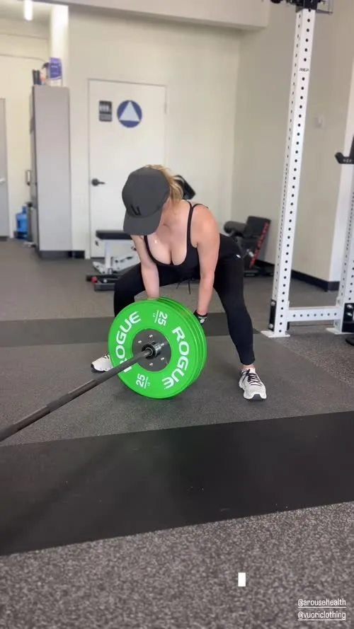 Katheryn Winnick - Video #194424