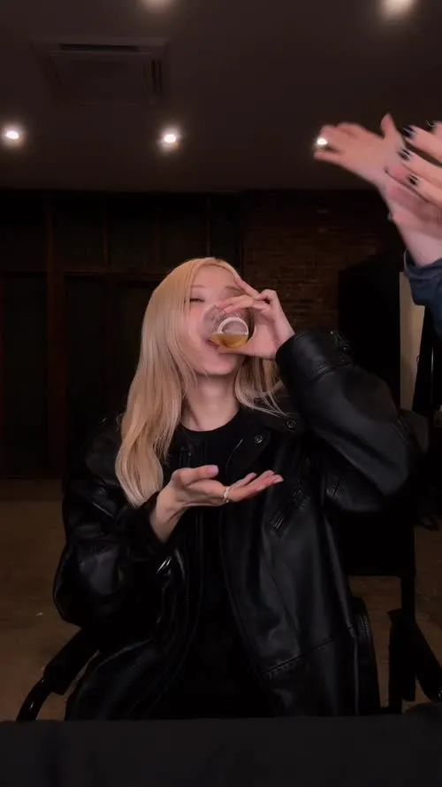 Rosé || Roseanne Park - BLΛƆKPIИK ( BLACKPINK ) - Video #288805