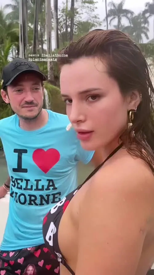 Bella Thorne - Video #393434