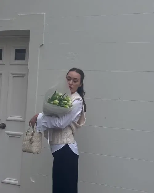 Alycia Debnam Carey - Video #247797