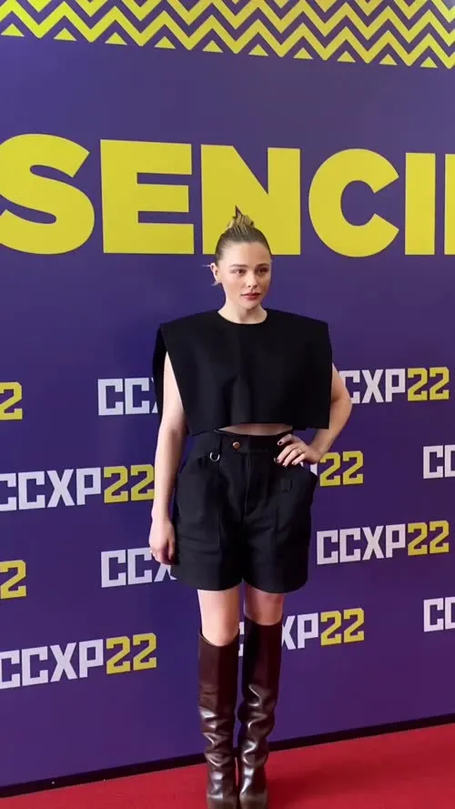 Chloë Grace Moretz - Video