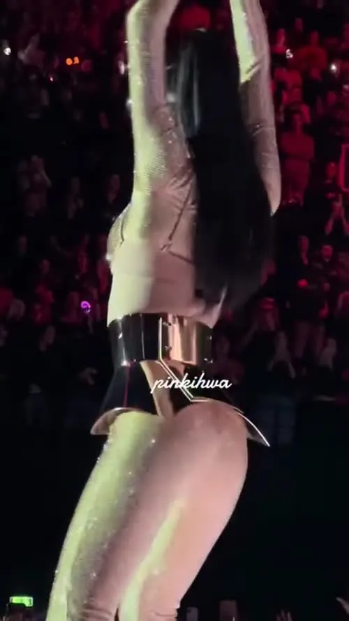 Lisa | BLΛƆKPIИK (Blackpink) - Video