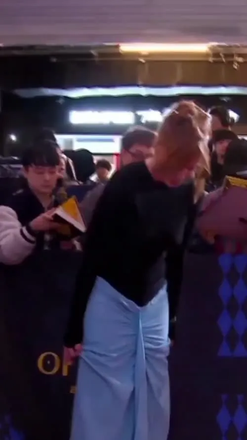 Bryce Dallas Howard - Video