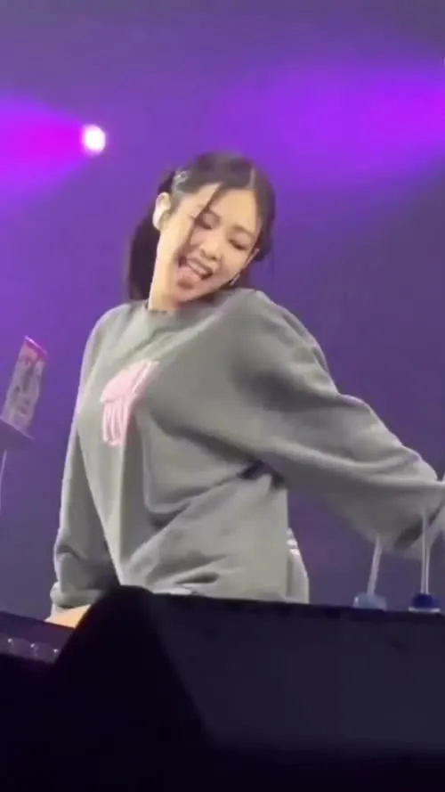 Jennie | BLΛƆKPIИK (Blackpink) - Video #135374