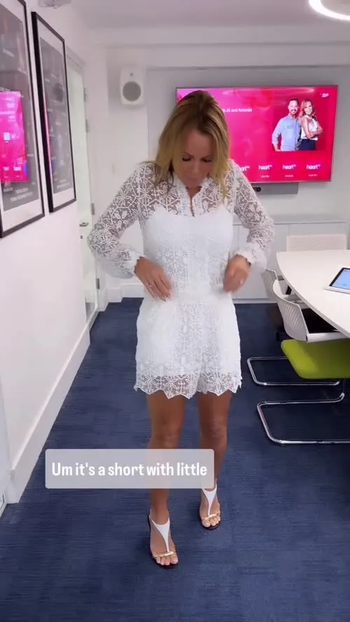 Amanda Holden - Video