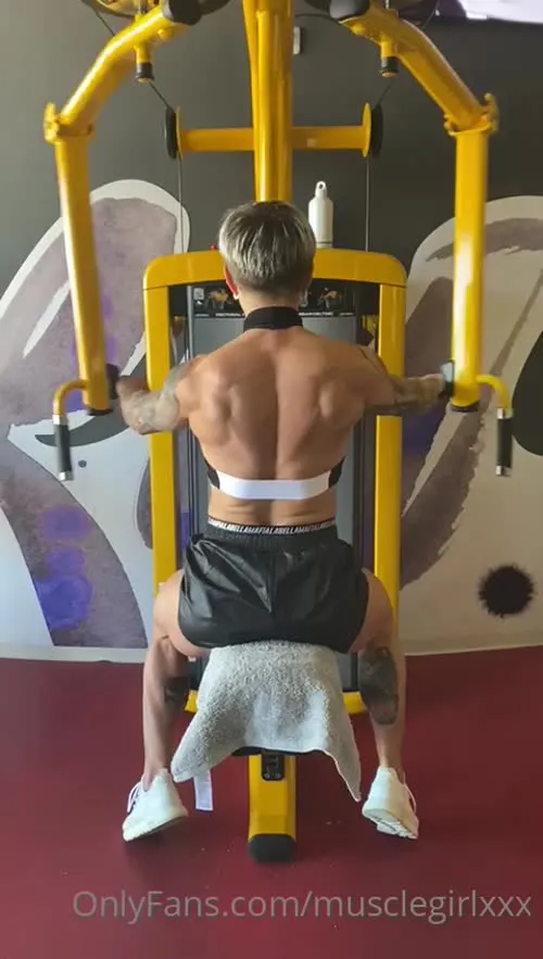 crazyxbody / musclegirlxxx - Video #135311
