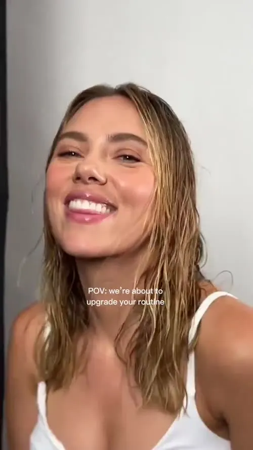Scarlett Johansson - Video