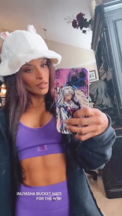 Zelina Vega // Thea Trinidad - Video
