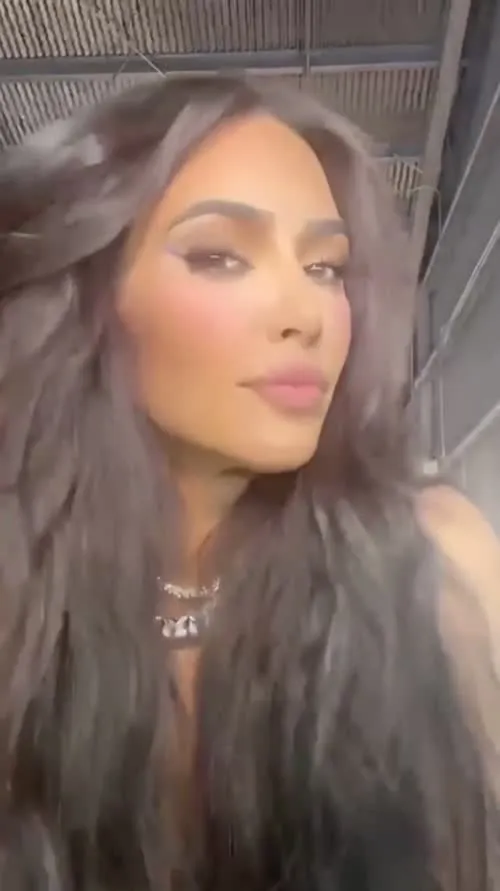Kim Kardashian - Video #380681