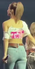 Tzuyu (Chiu Chú-jû) | Twice - Video