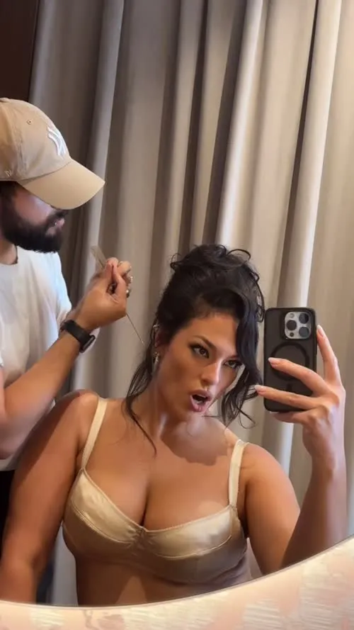 Ashley Graham - Video #294698