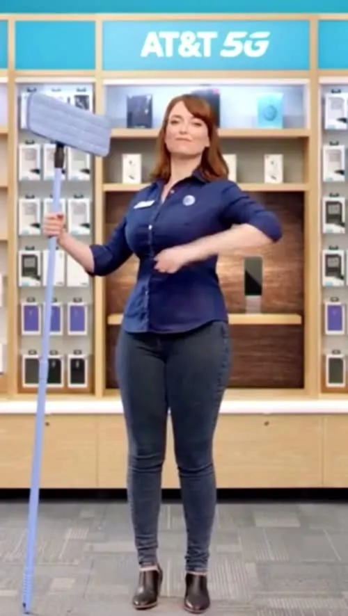 Milana Vayntrub - Video