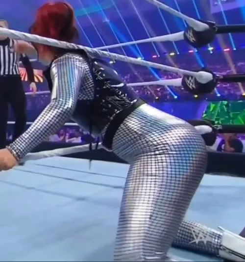 WWE Bayley / Davina Rose / Pamela Rose Martinez - Video