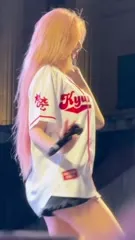 Yuna - ITZY (유나, Shin Yu Na) - Video