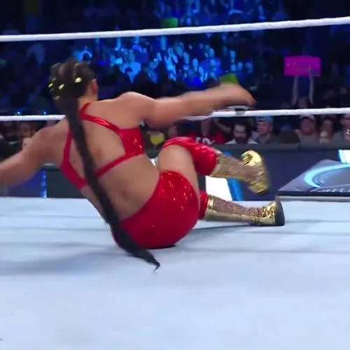 Mia Yim - Video