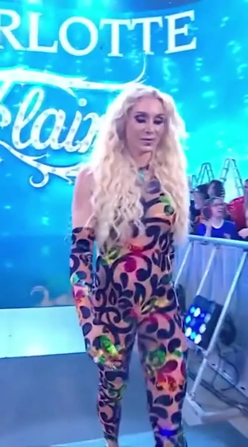 Charlotte Flair - Video