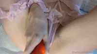 Little_bella_bunny / bellabunn / Bella Mays - A liiittle peek ð«£