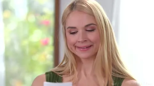 Sarah Vandella - A proud patriotic parent