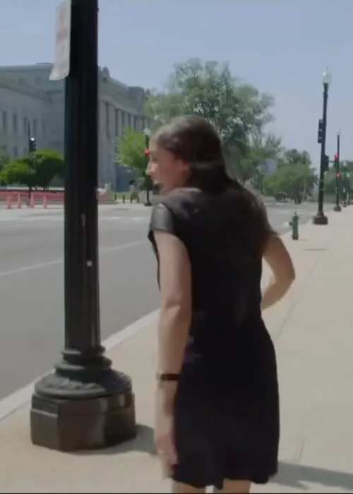 Alexandria Ocasio-Cortez / AOC - Video