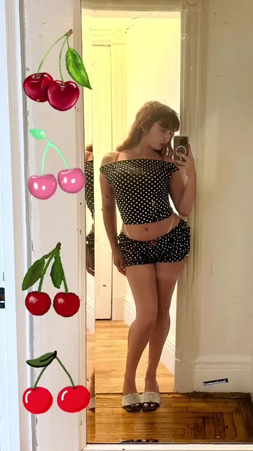 Rowan Blanchard - Video #221144
