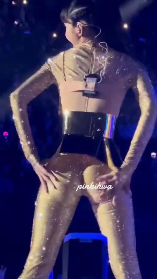 Lisa | BLΛƆKPIИK (Blackpink) - Video