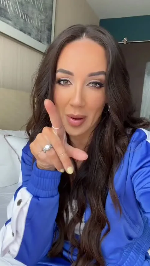 Chelsea Green - Video #380382