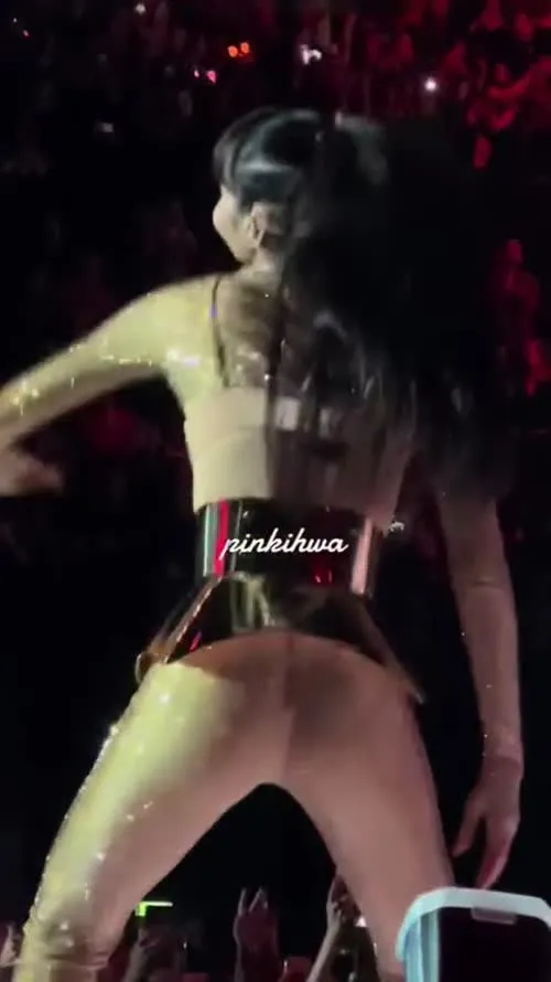Lisa | BLΛƆKPIИK (Blackpink) - Video