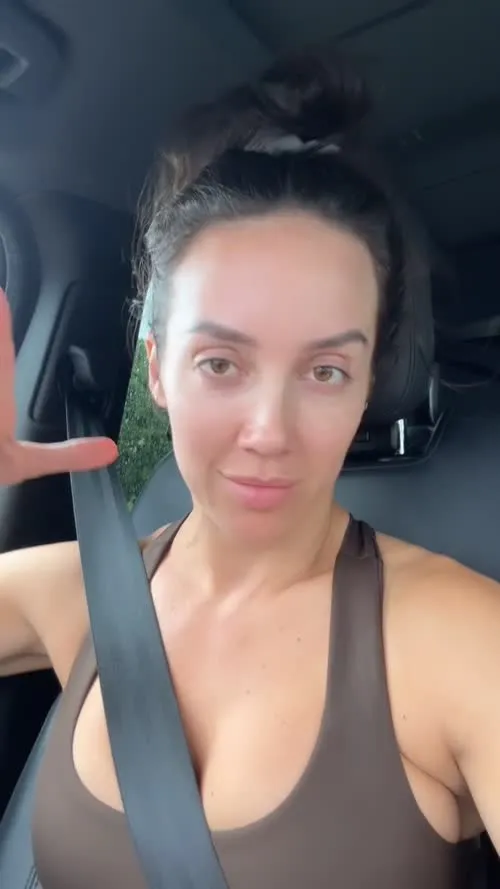 Chelsea Green - Video