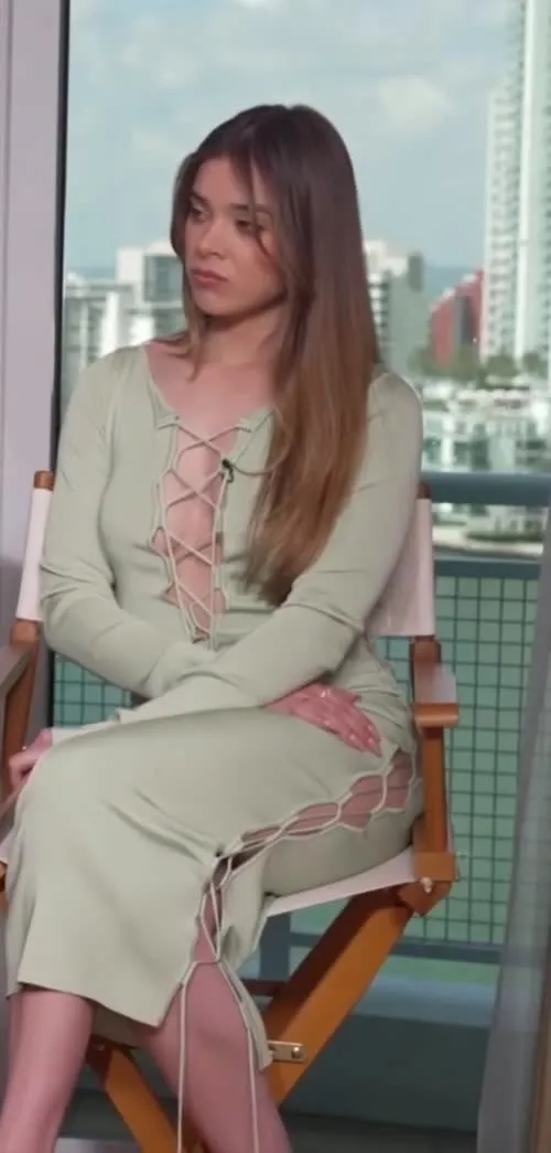 Hailee Steinfeld - Video #357191
