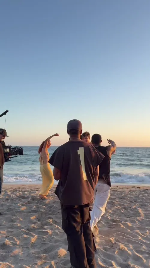 Victoria Justice - Video