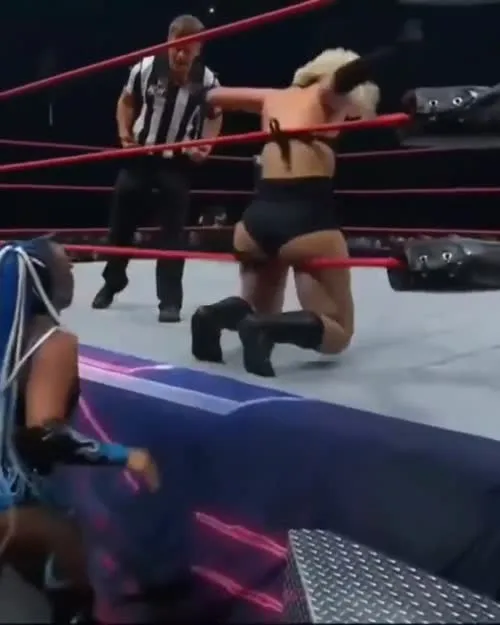 Toni Storm - Video #358612