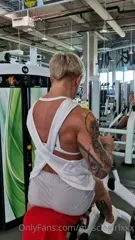 crazyxbody / musclegirlxxx - Video